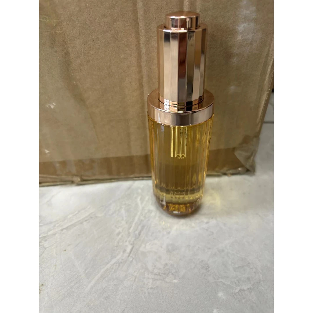 大庆仓山茶花润肤油4.0 50ml（限使用日期：27年3月）发一瓶