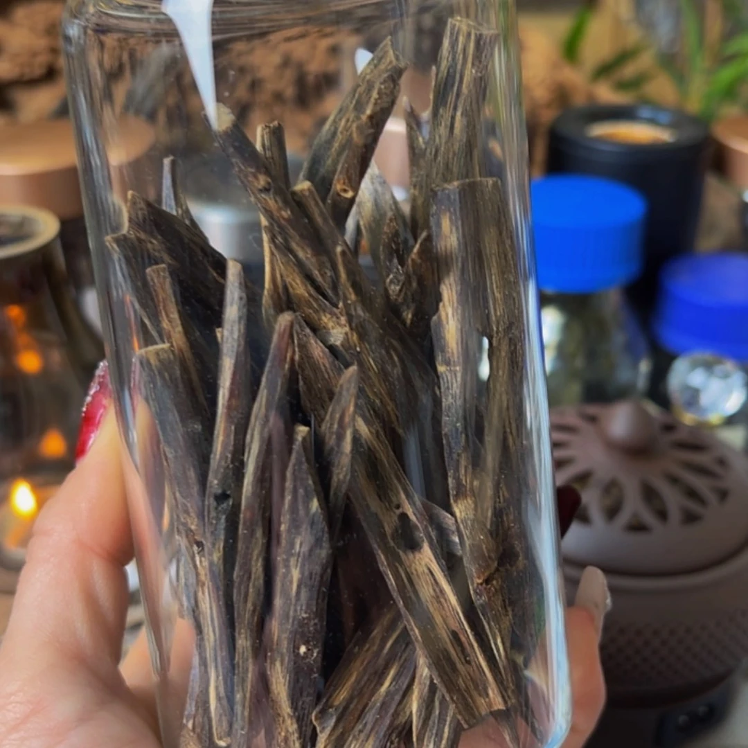 【闪购商品】沉香手把件用****3奇楠紫棋高端老块料103克