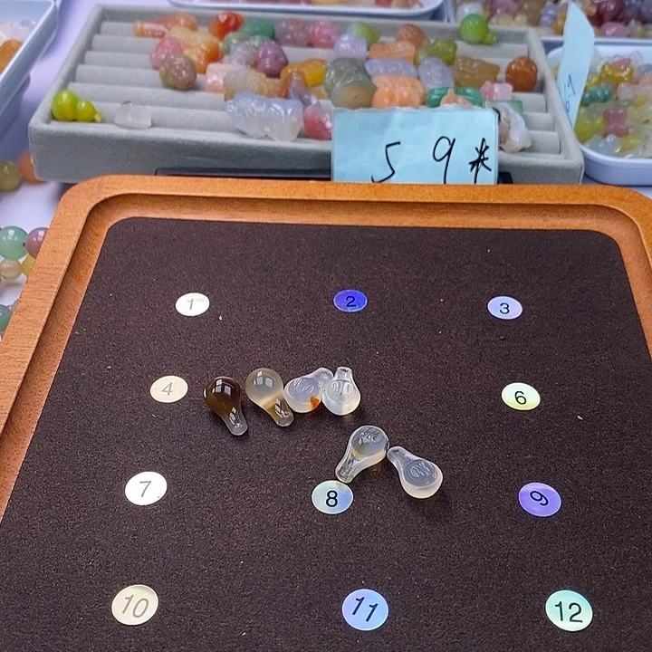 玛瑙/玉髓雕刻件未镶嵌k*