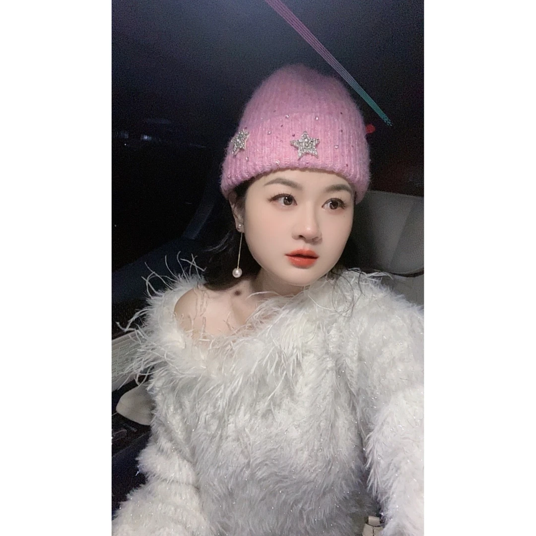 魅鹊 626 温柔风仙女毛毛气质V领宽松慵懒秋冬毛衣