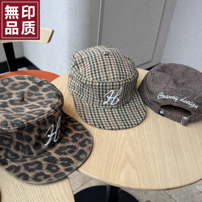 8SDy4njP日本无印老钱风复古千鸟格平顶鸭舌帽英伦立体刺绣马术帽