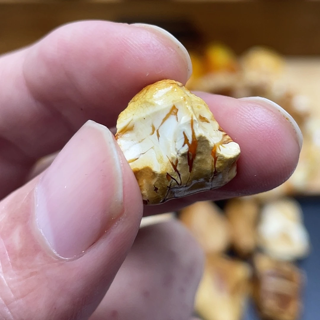 未镶嵌定制琥珀定制