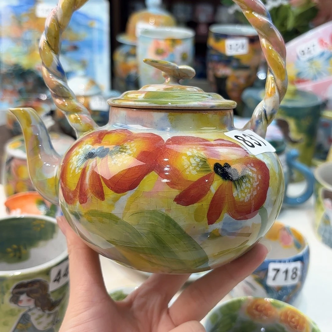 瓷片兔兔好可爱呀