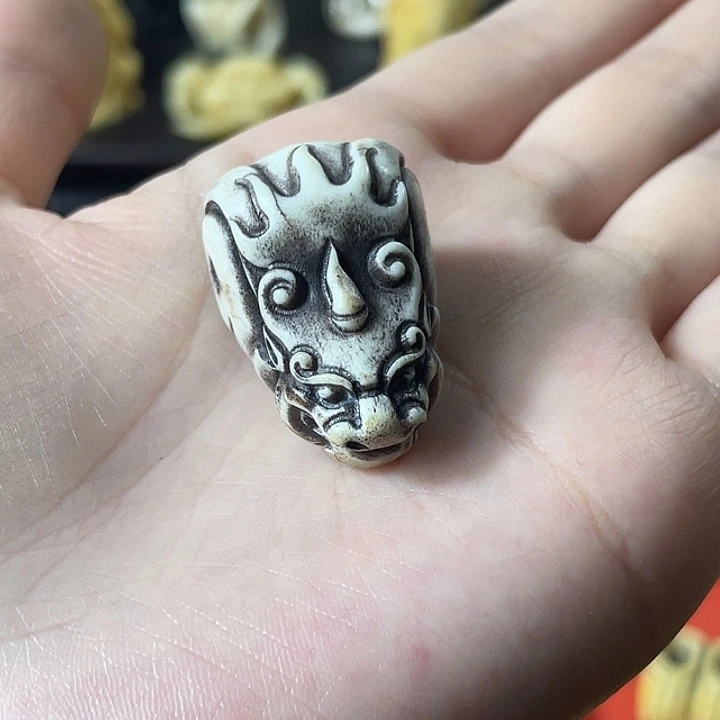 树脂制品精品雕刻工艺品