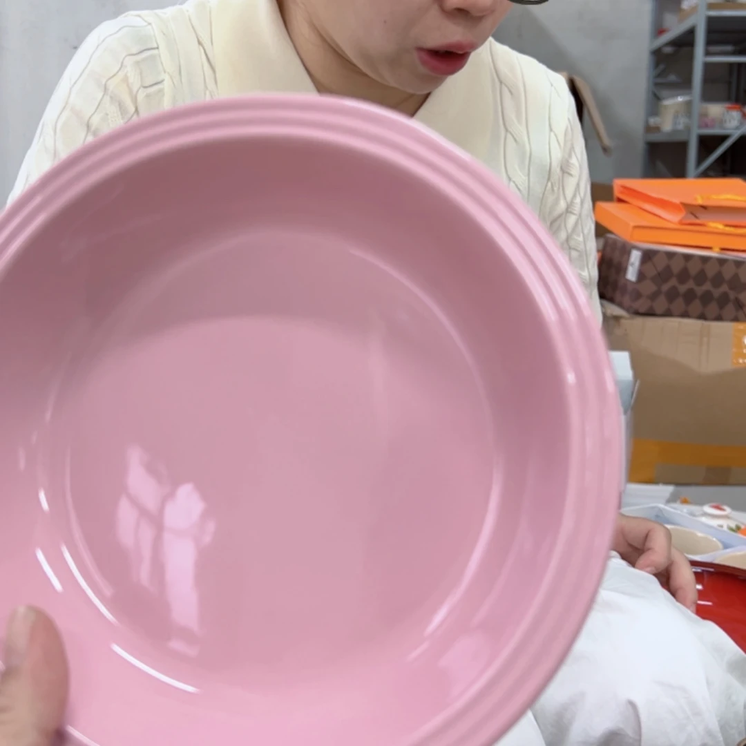 老姊妹家瓷器好漂亮雪纷粉大草