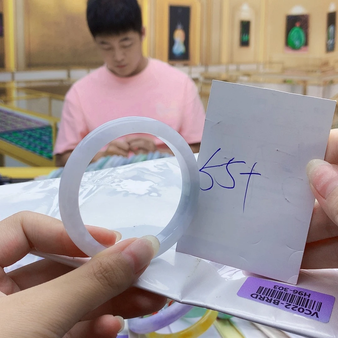 翡翠手镯未镶嵌000009……