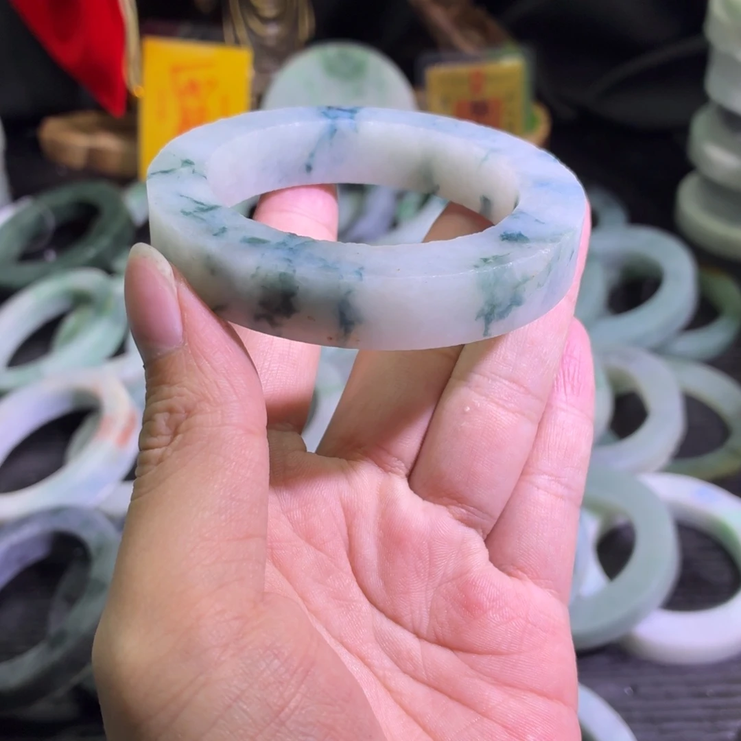 定制翡翠未镶嵌天然翡翠A货毛胚手镯定制