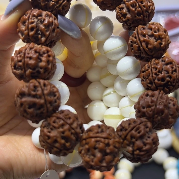 大果紫檀（缅甸花梨）1.4一线天全品福利