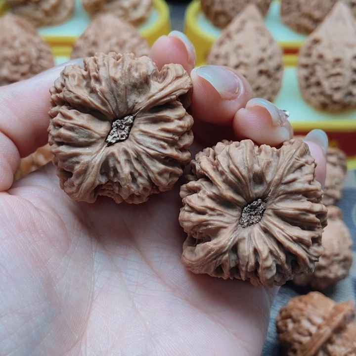 文玩核桃吊坠40南疆石