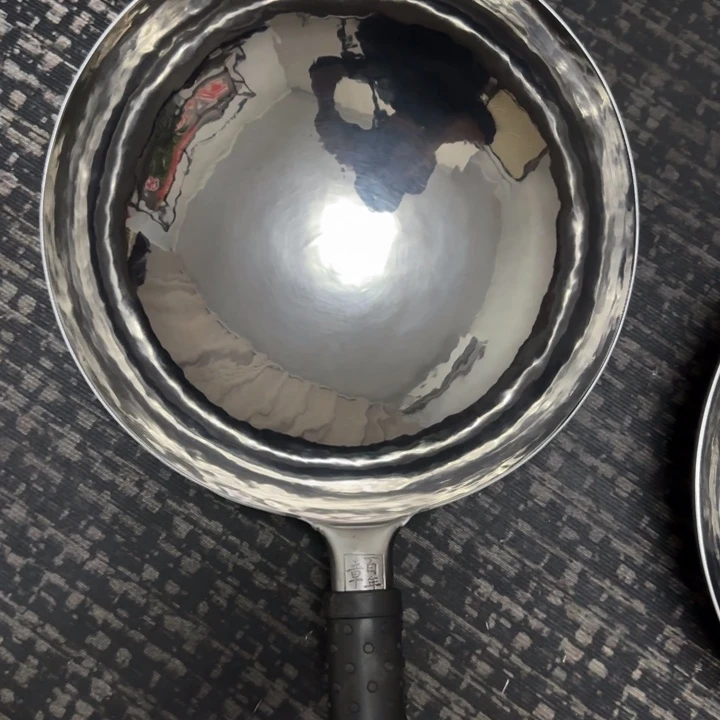 爱***音熟铁手工锻打铁锅30