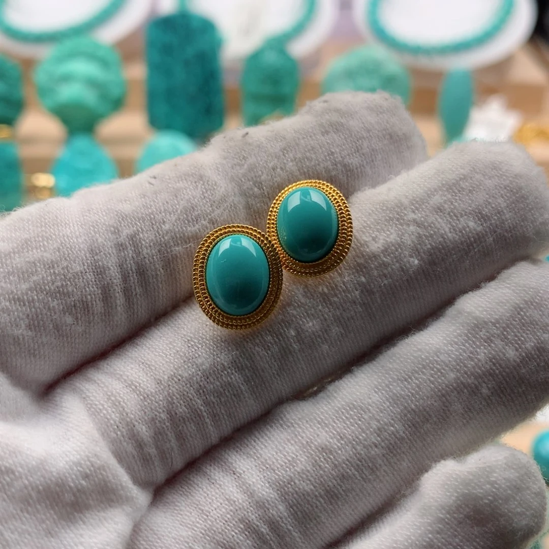 绿松石配饰18K金镶嵌