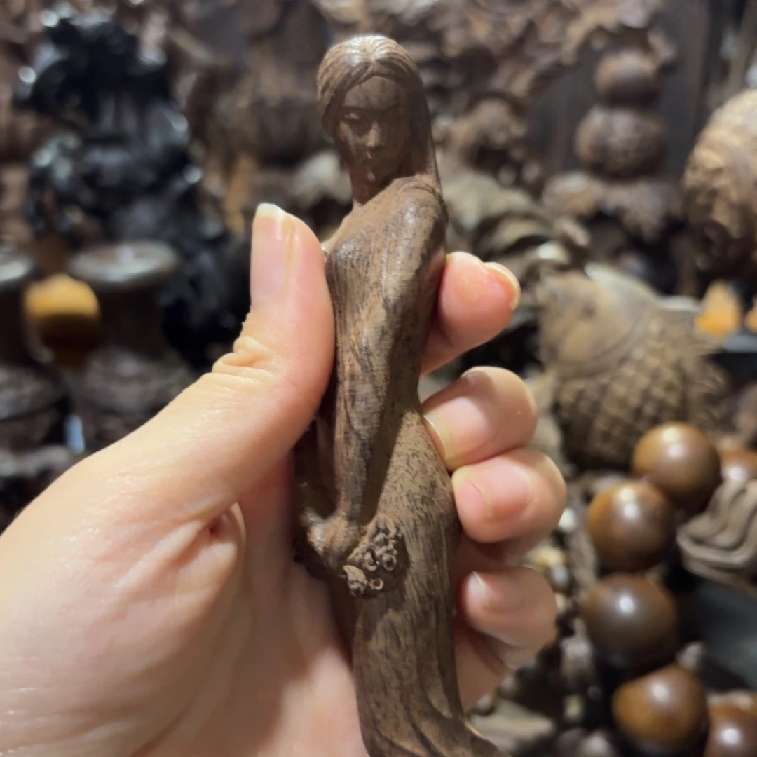 木家居用品摆件等