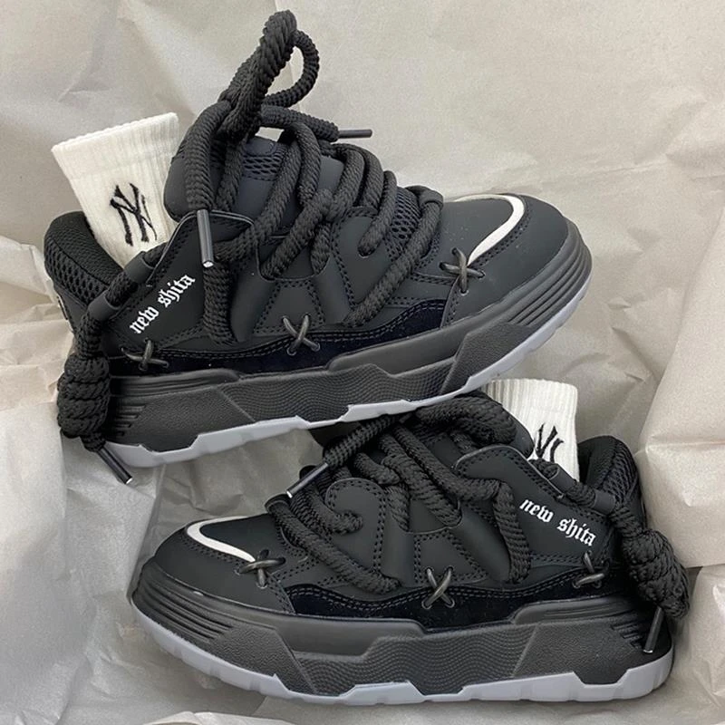 范哲萨黑武士滑板鞋子男夏季2025新款百搭厚底增高休闲运动小众黑