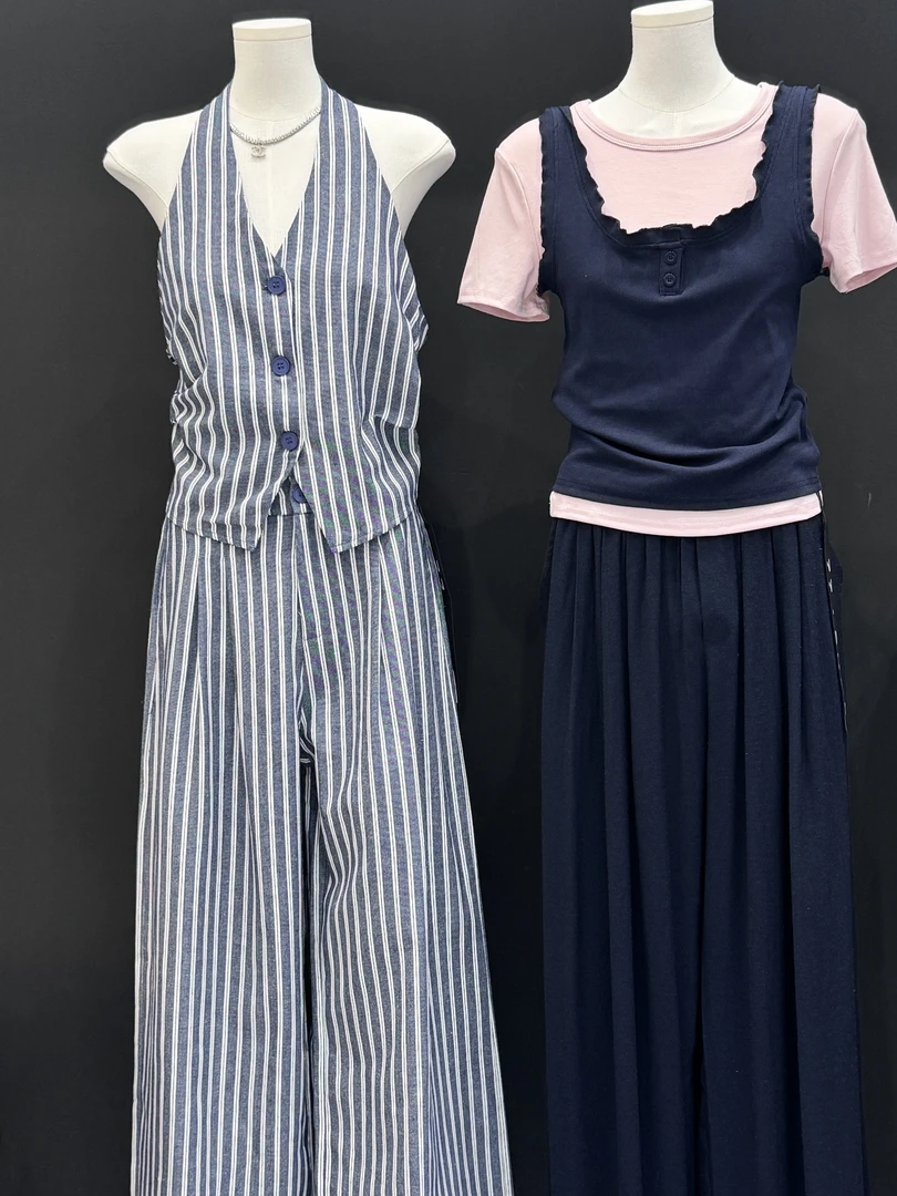 哆拉Ling女装时尚百搭