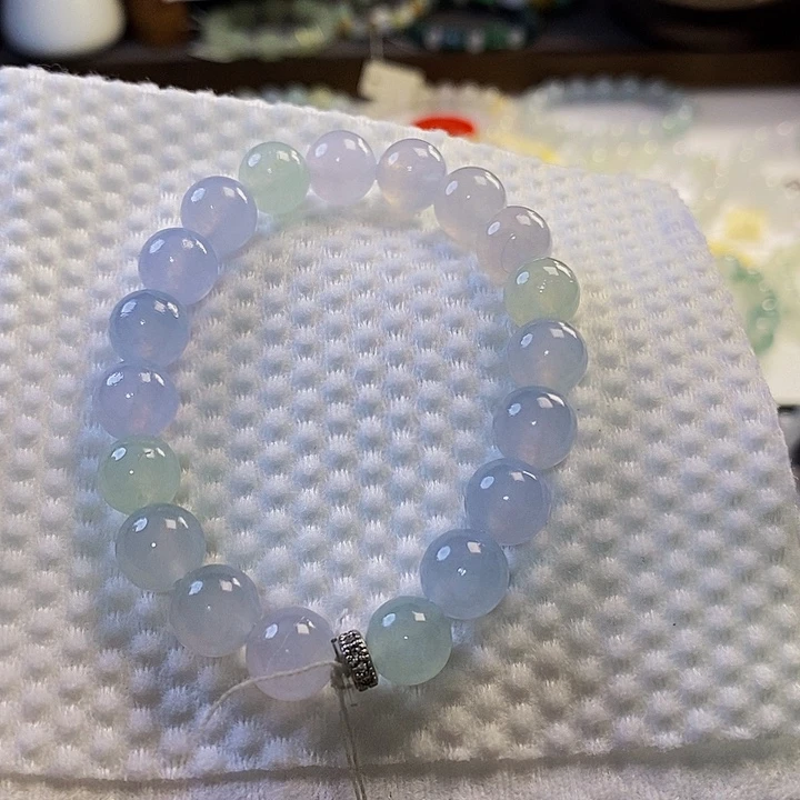 定制翡翠未镶嵌翡翠.