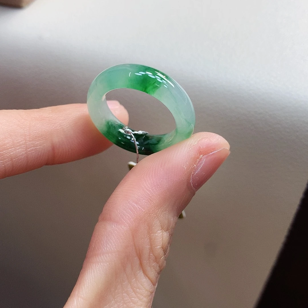 翡翠戒指未镶嵌11号