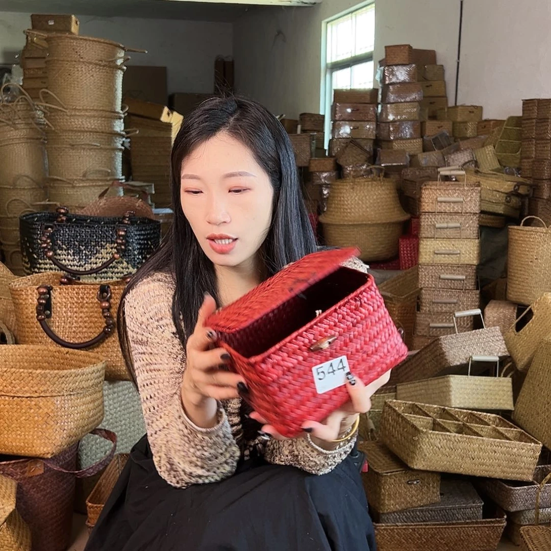 草编草编包/草编收纳盒带瑕疵