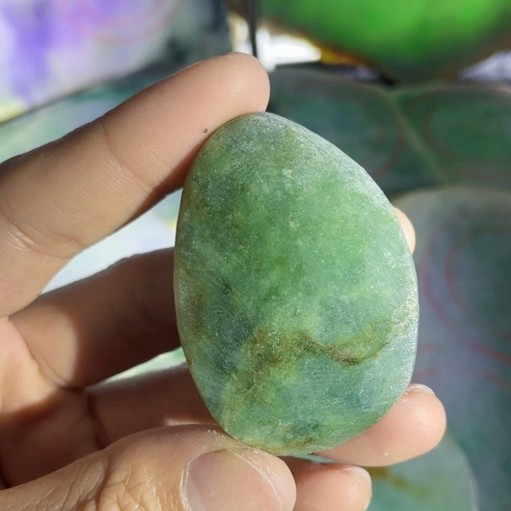 翡翠未镶嵌挂件片料