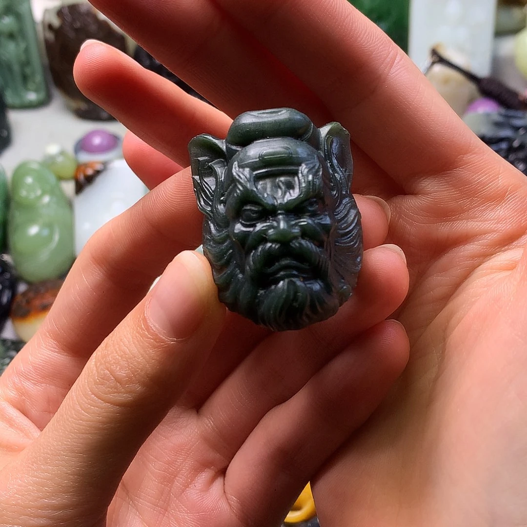 未镶嵌戒圈和田玉