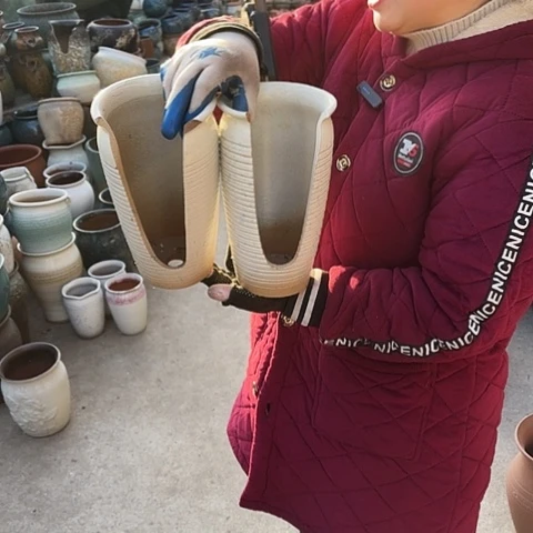 口13高23瑕疵盆子