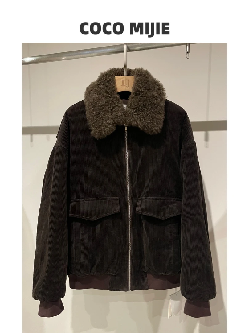 韩系寒冬必备厚款山羊绒毛领条纹棉服
