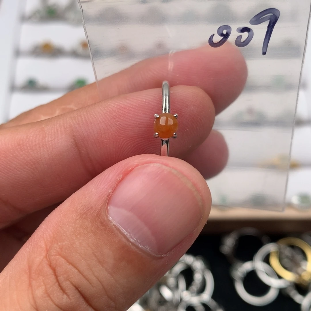 翡翠未镶嵌戒指009