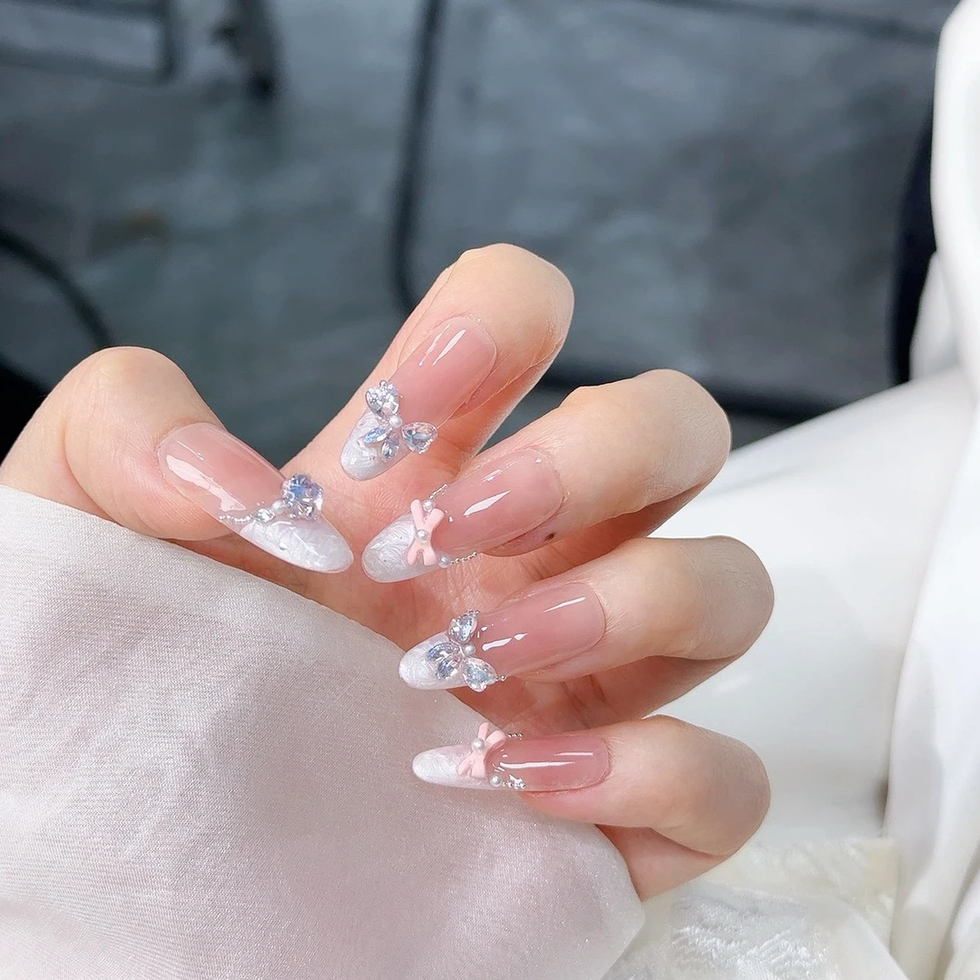 芭蕾公主-夏季温柔高级感粉色蝴蝶结纯手工穿戴甲时尚显白美甲裸