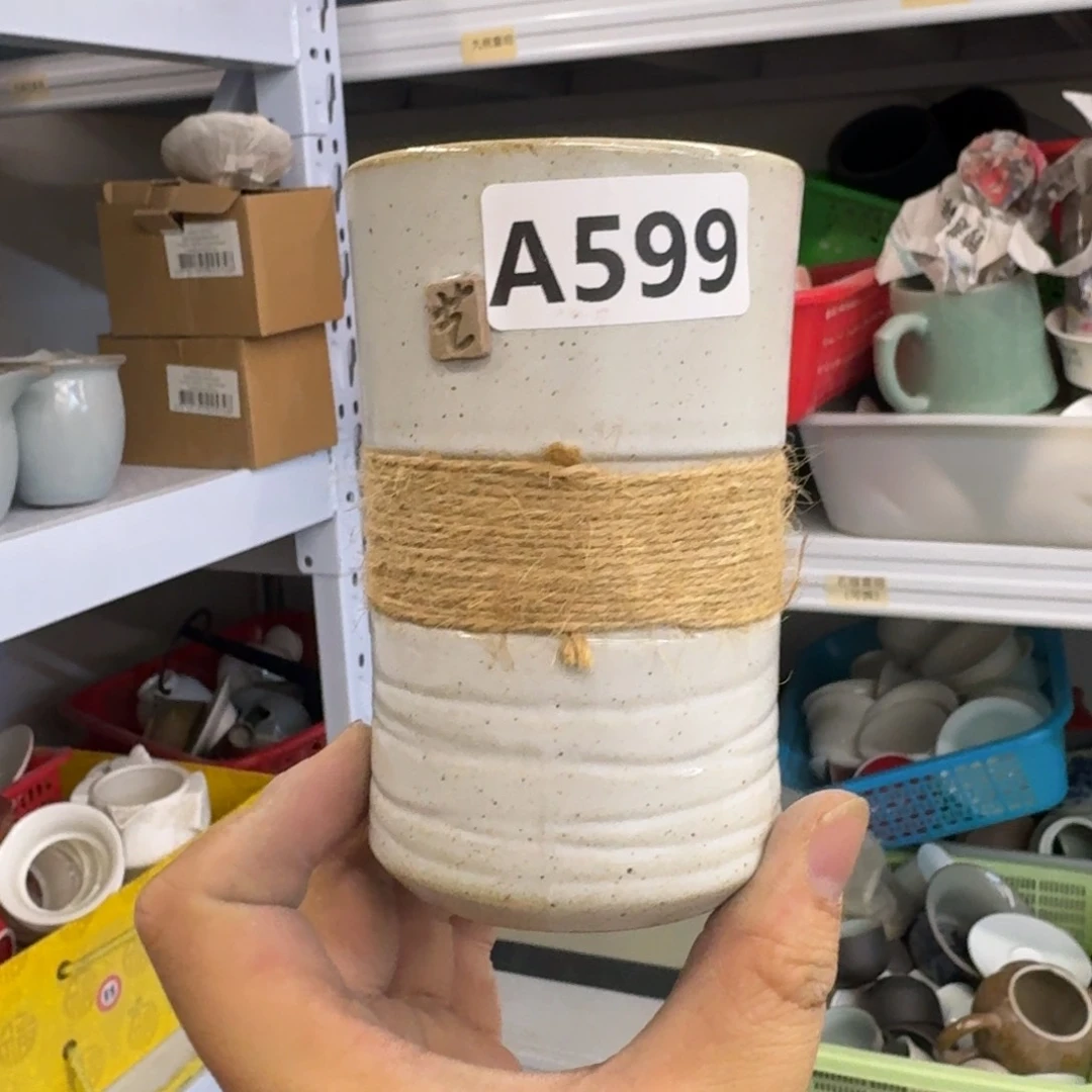 微瑕疵介意勿拍陶瓷器皿523