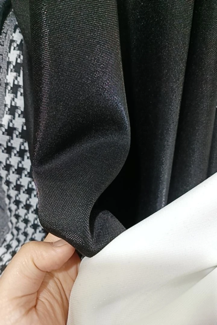 2.1米珠光针织黑色 布面料不支持七天无理由