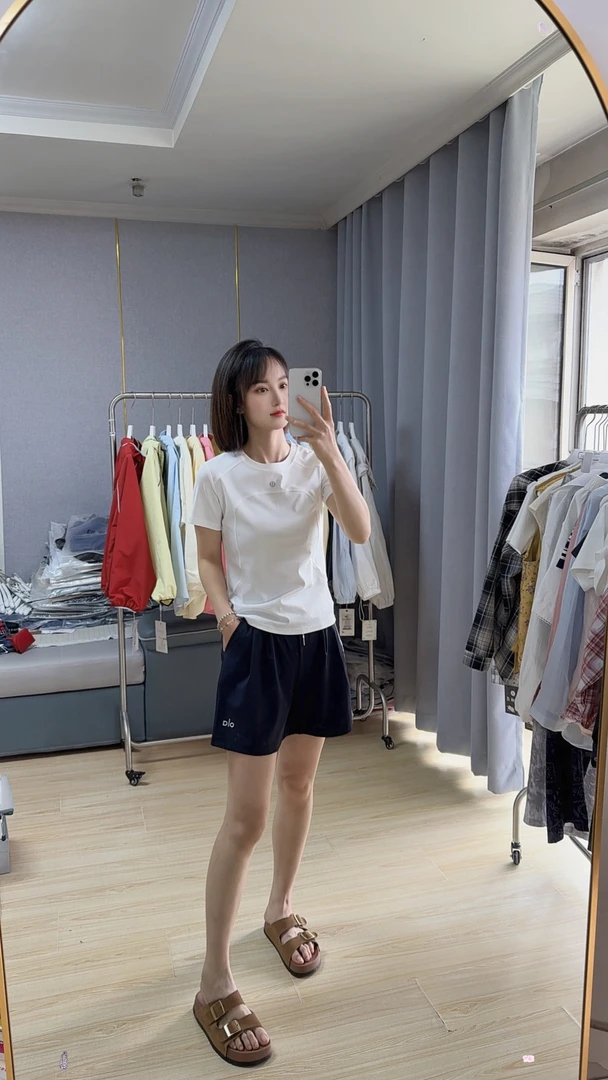 5028夏季宽松短袖休闲慵懒穿搭气质白色