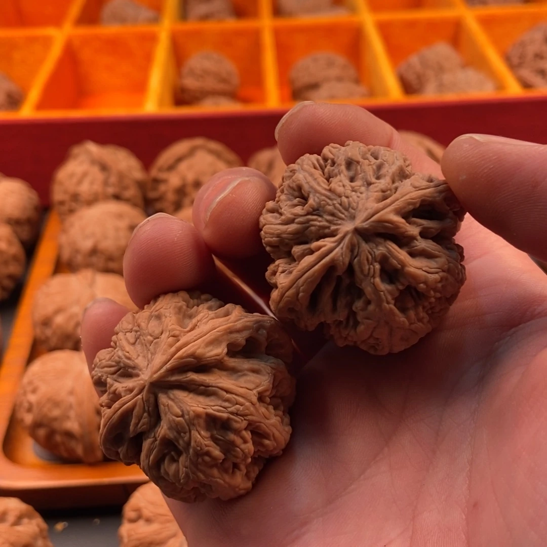 飞***鱼吊坠文玩核桃粗筋全品37