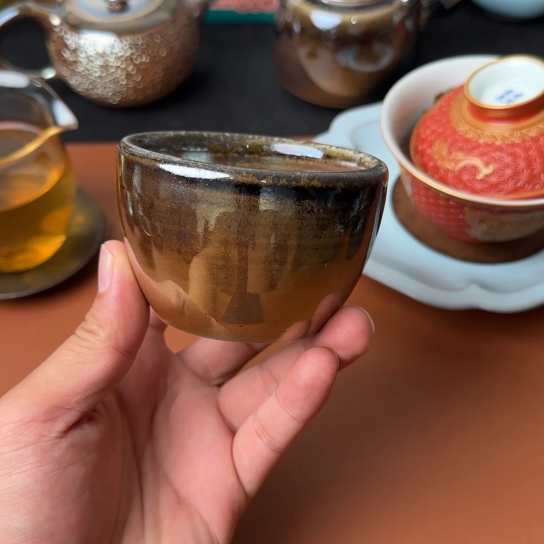 台湾吴金维柴烧缸杯