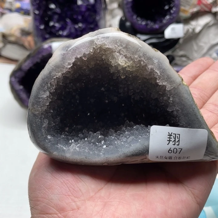 未镶嵌大型摆件（非配饰）紫晶