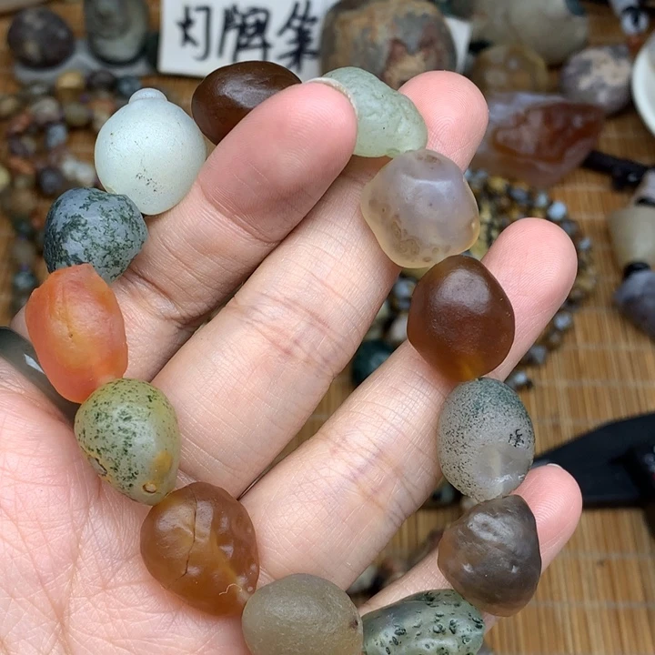 玛瑙/玉髓珠宝半成品未镶嵌?**糖