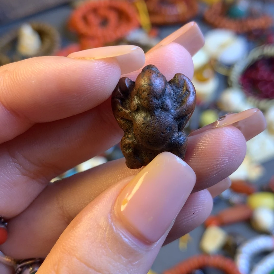 ……………………………………………………………………………………………