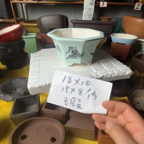 宜兴紫砂花盆瑕疵