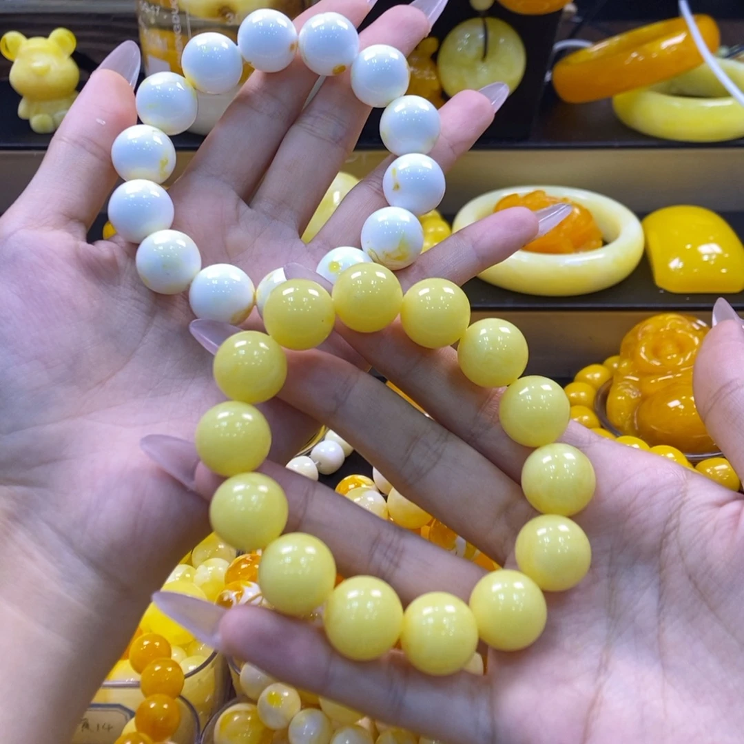 冯***尧精品卡16古瓷白手串