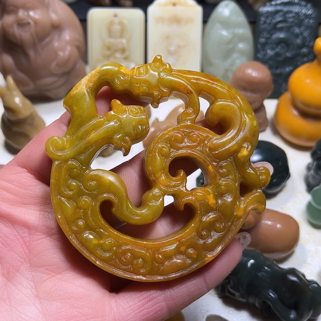 白玉菩提吊坠白玉菩提吊坠