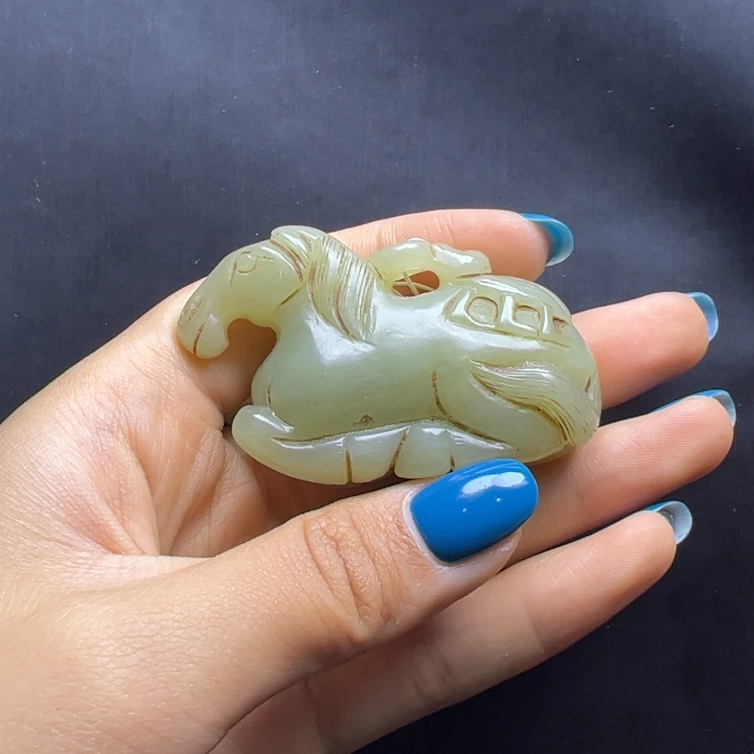 贵***2和田玉未镶嵌挂件