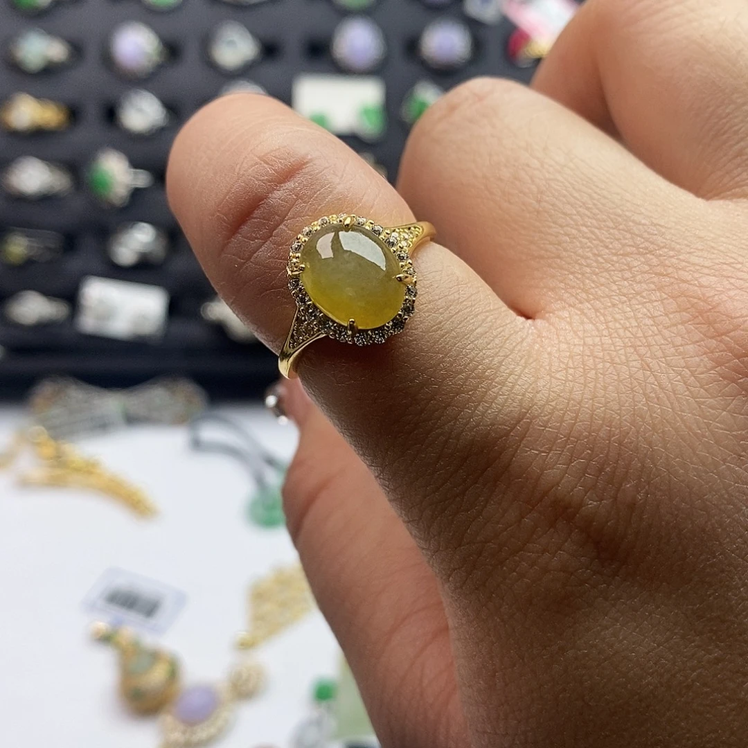 翡翠未镶嵌戒指翡翠