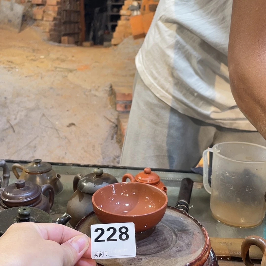 ?****?广西钦安龙窑坭兴陶柴烧