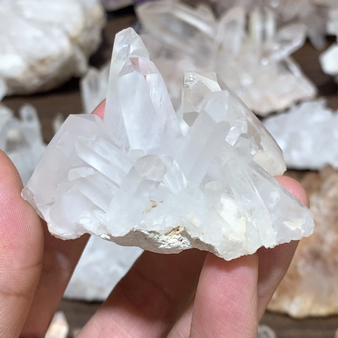 水晶原石摆件未镶嵌水晶