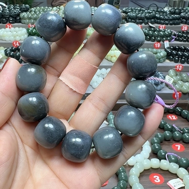 未镶嵌手链和田玉新疆青花老型卡18