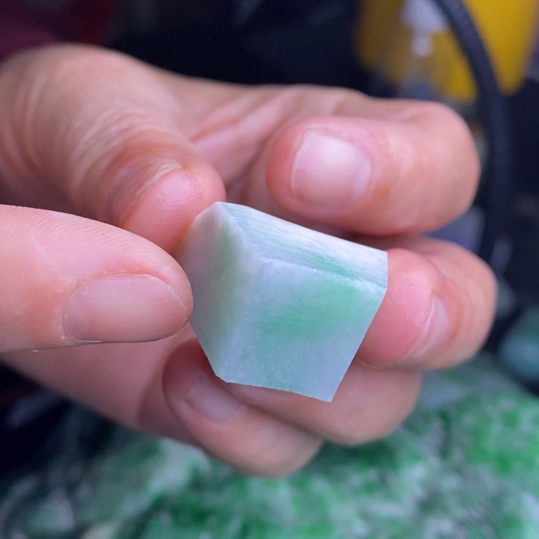 定制翡翠未镶嵌