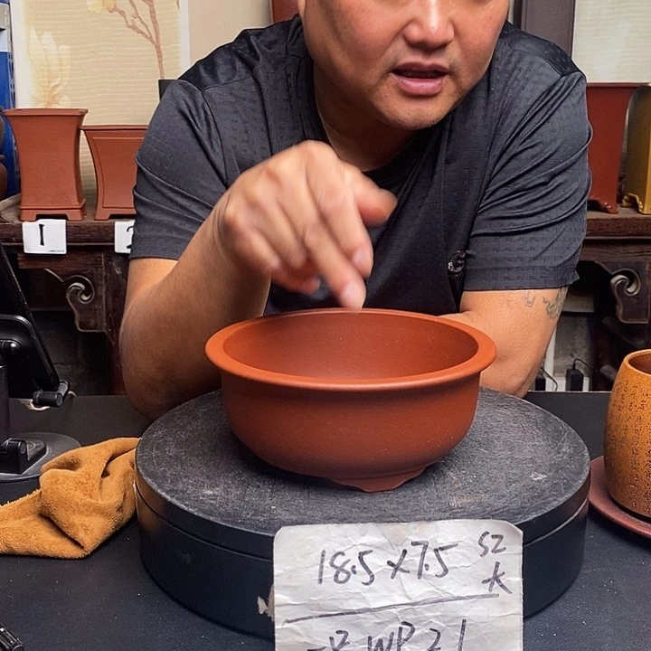 紫砂花盆货号一只WP21