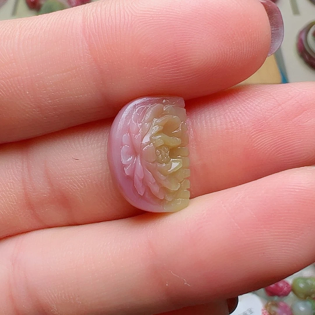 未镶嵌盐源玛瑙定制石英质玉