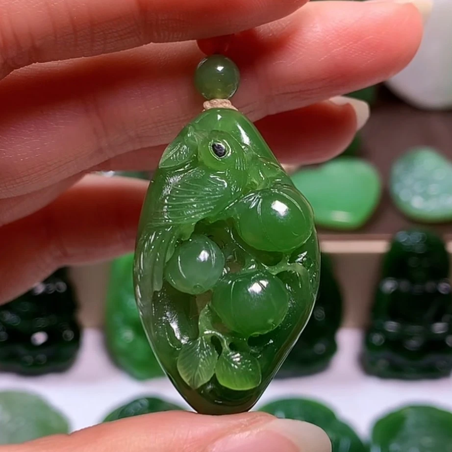 和田玉挂件未镶嵌