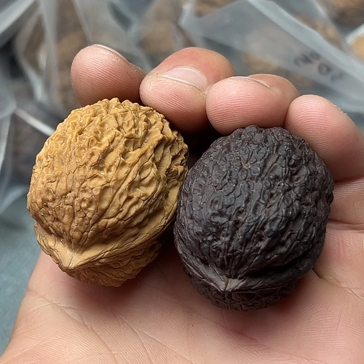 把件文玩核桃31号铁狮子阴阳对40尺