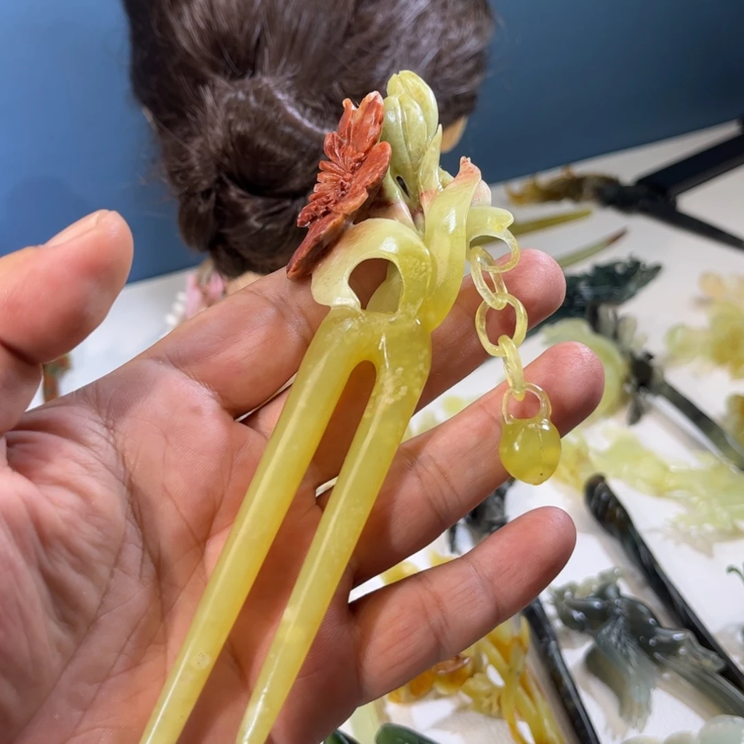 蛇纹石玉未镶嵌发簪