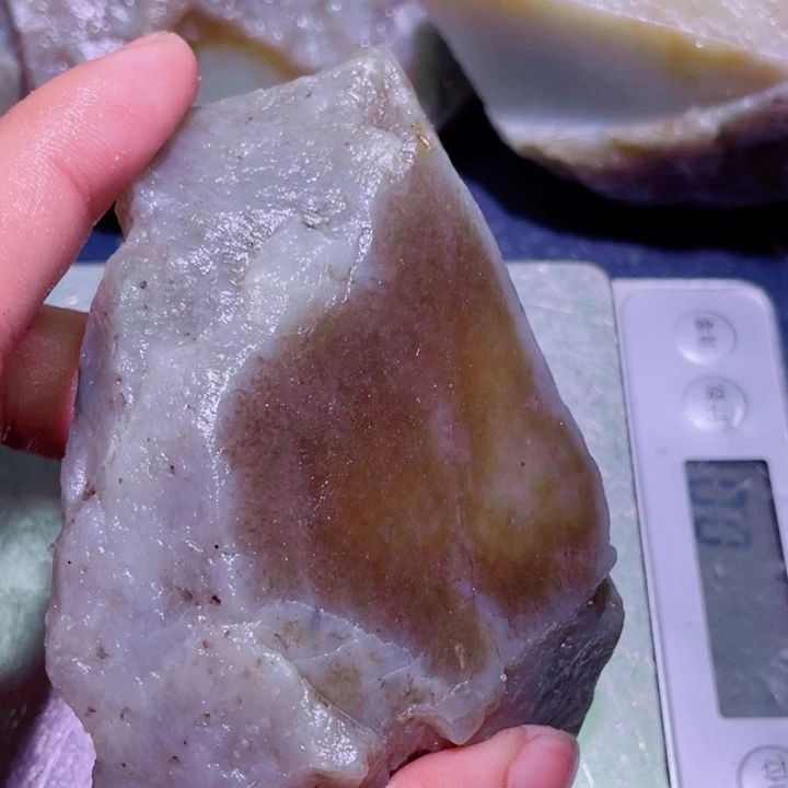 和田玉（糖玉）未镶嵌珠宝半成品